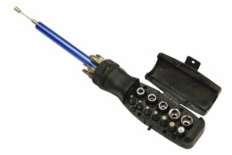 Screwdriver 18 in 1 with magnetic picker